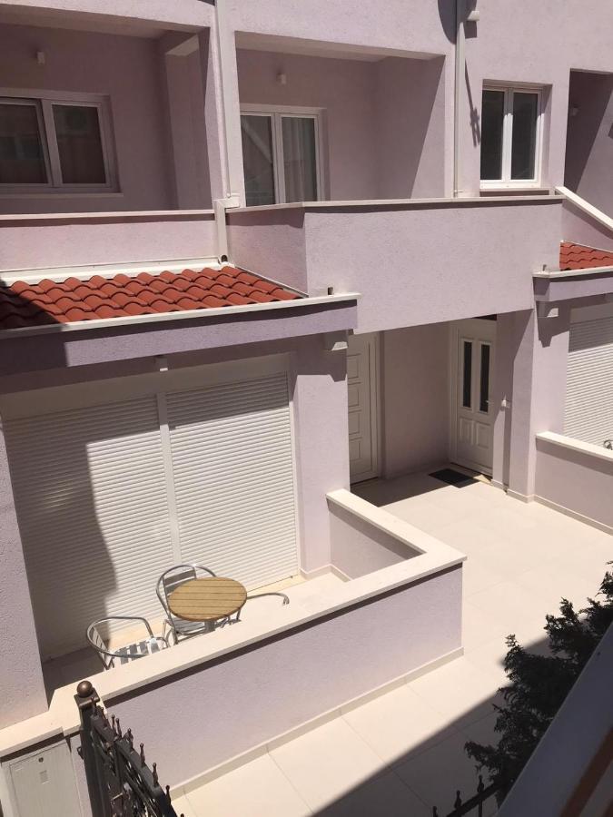 Appartamento Niko Baška Voda Esterno foto